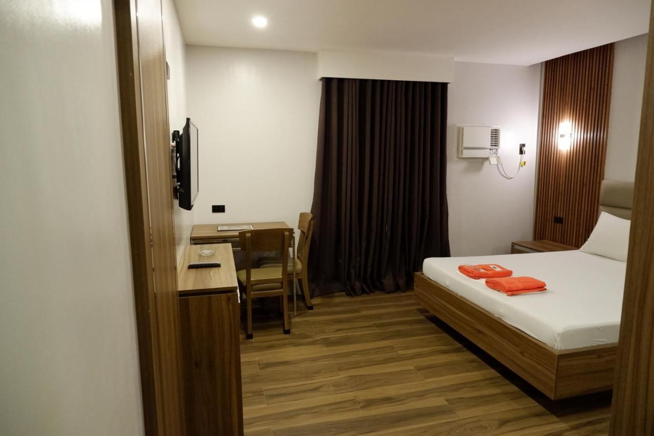 El Vistra Traveller'S Inn Calumpit Dış mekan fotoğraf