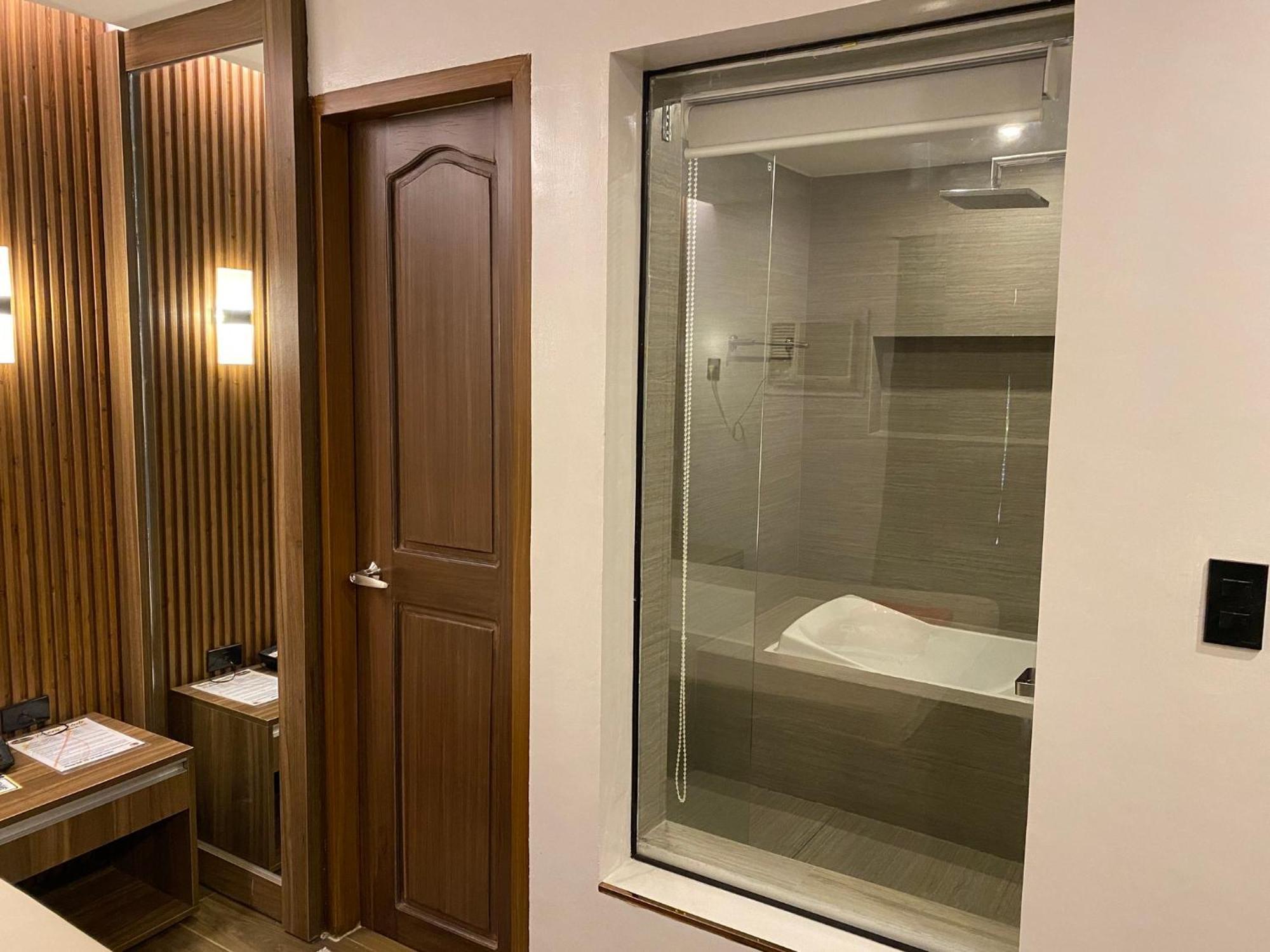 El Vistra Traveller'S Inn Calumpit Dış mekan fotoğraf